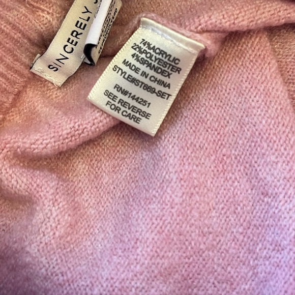 SINCERELY JULES TWO PIECE LOUNGE SET - Picture 11 of 16